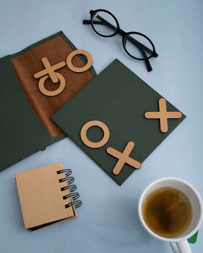 Tic Tac Toe Game with Case